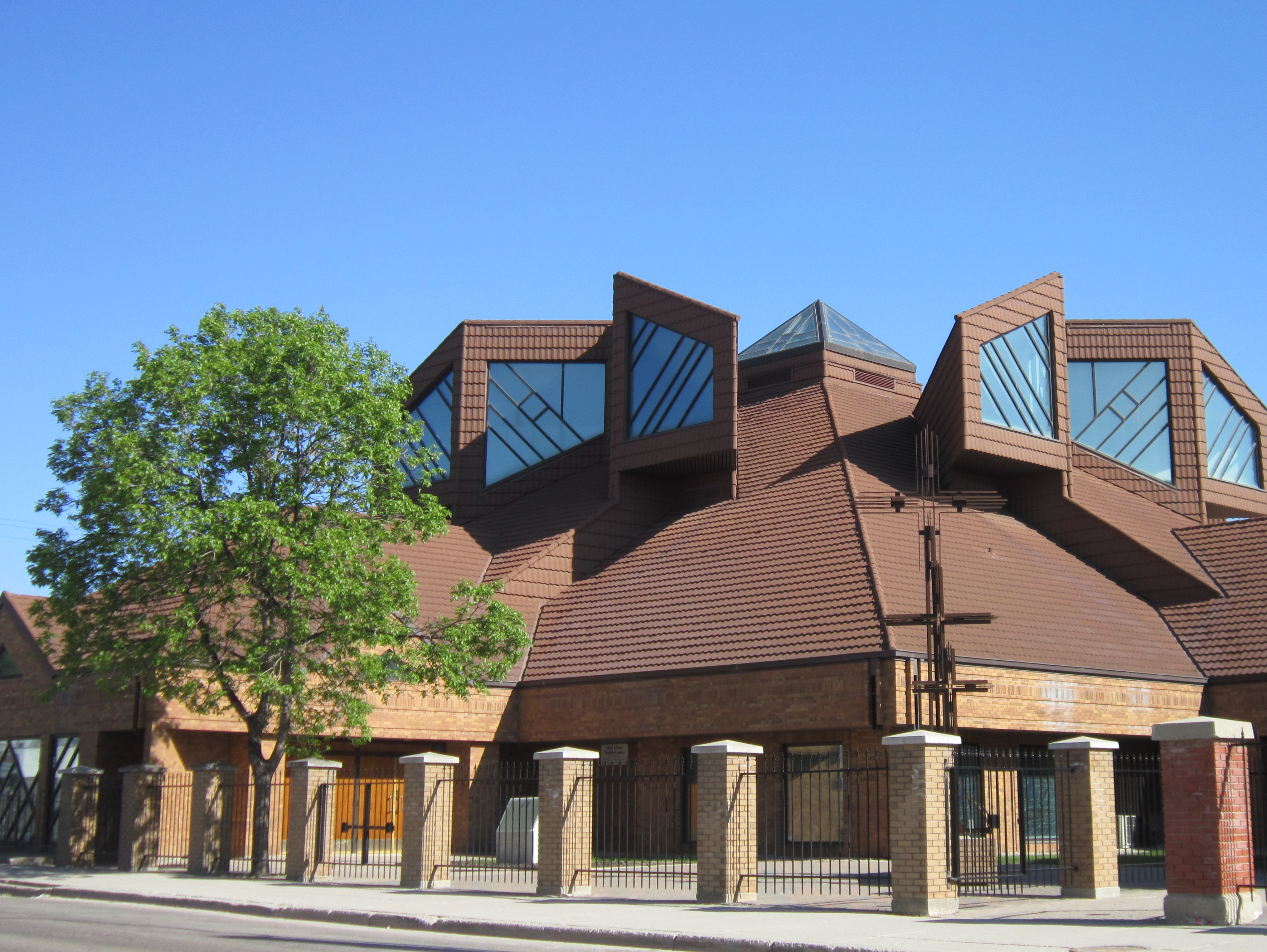 8530, Michael Boreskie Architect